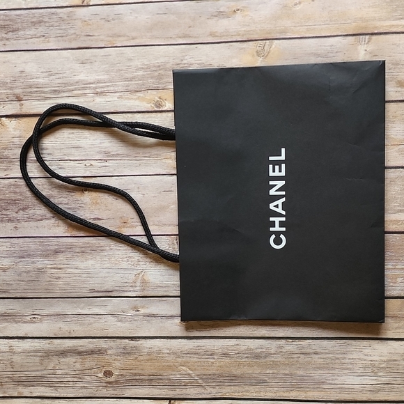 CHANEL small shopping bag - Picture 1 of 3